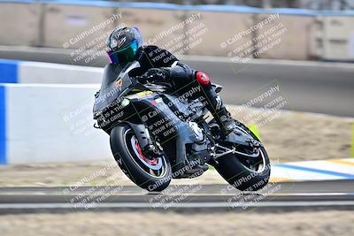 media/Apr-18-2025-TrackDaz (Fri) [[45f5874c44]]/B Group/Session 4 (Turn 6 - Outside)/